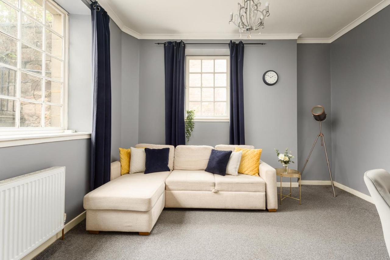 2 Bedroom Royal Mile Apartment Edimburgo Esterno foto